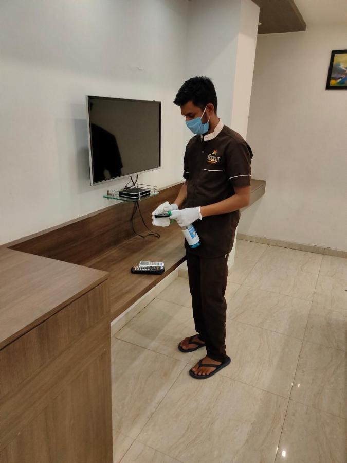 Fabhotel Prime Sky Light Vadodara Extérieur photo