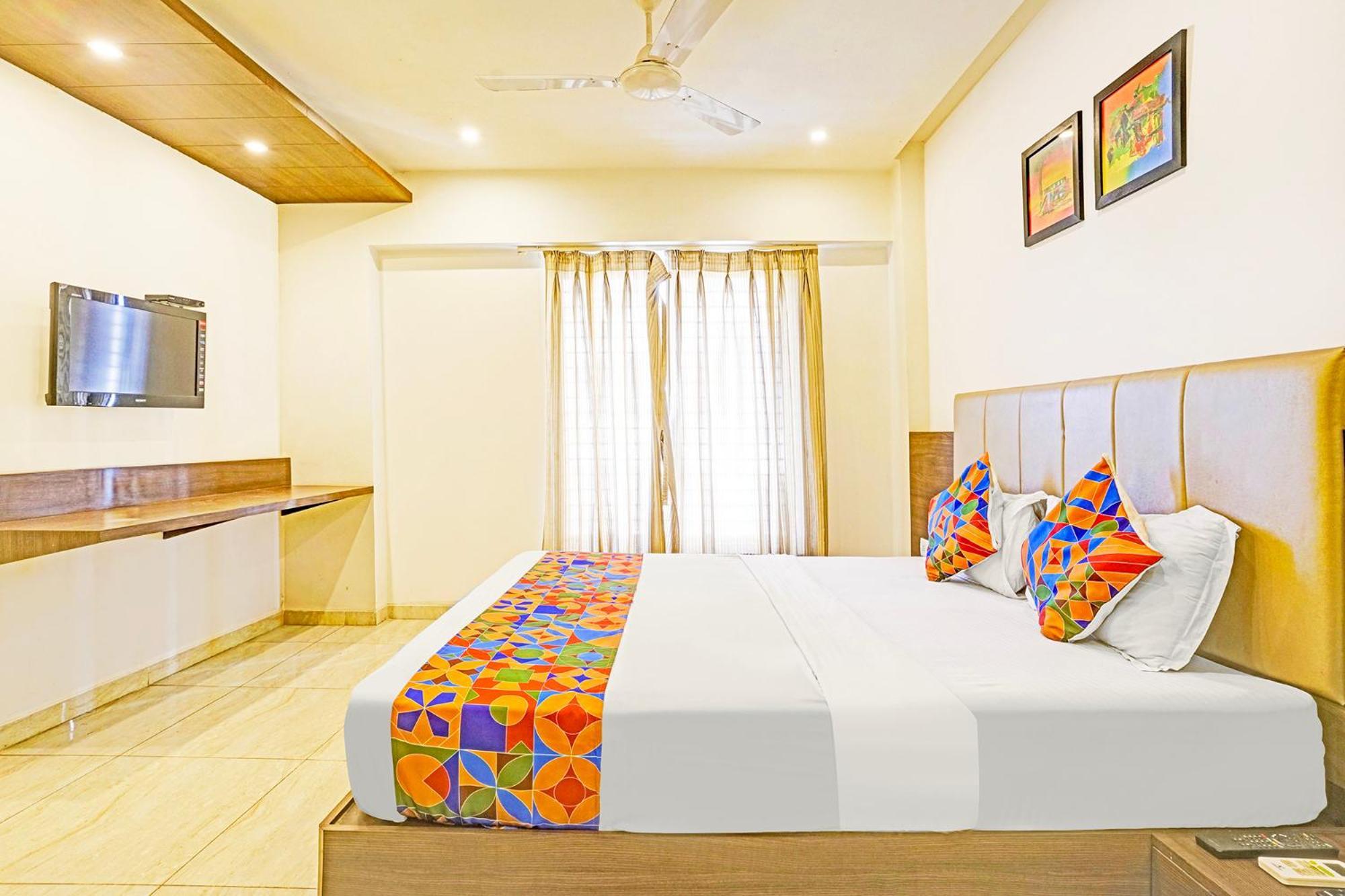 Fabhotel Prime Sky Light Vadodara Extérieur photo