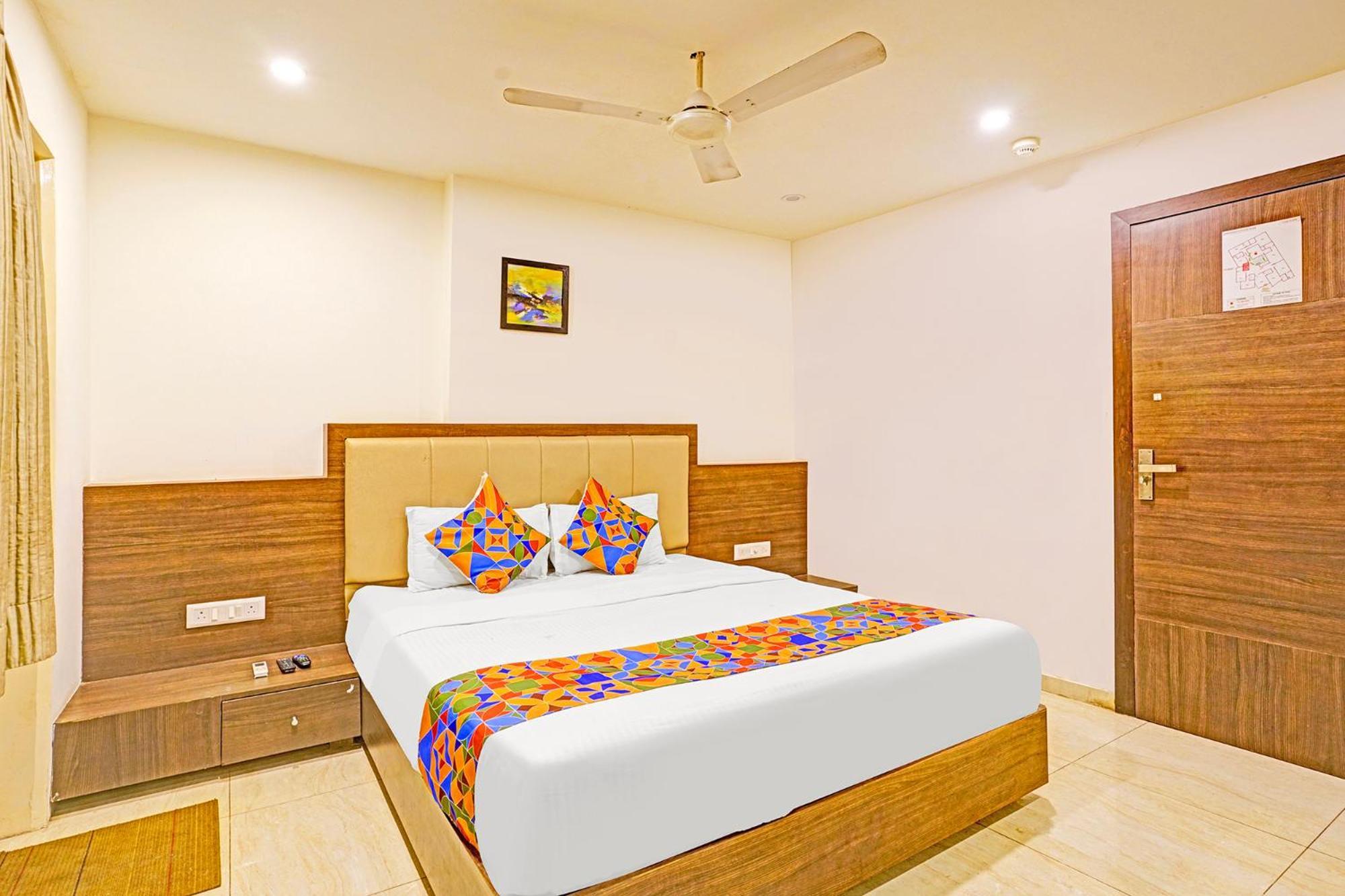 Fabhotel Prime Sky Light Vadodara Extérieur photo