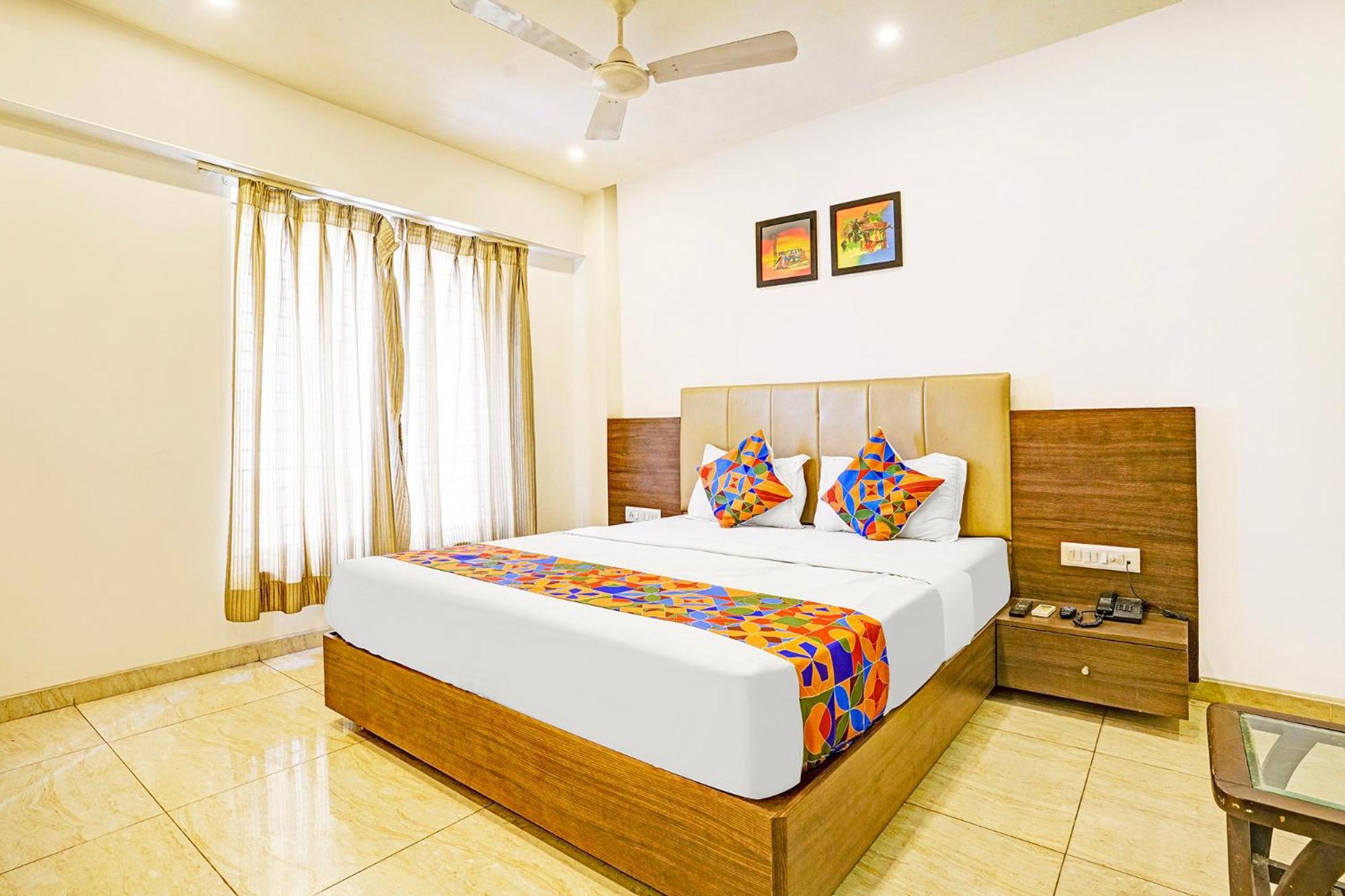 Fabhotel Prime Sky Light Vadodara Extérieur photo