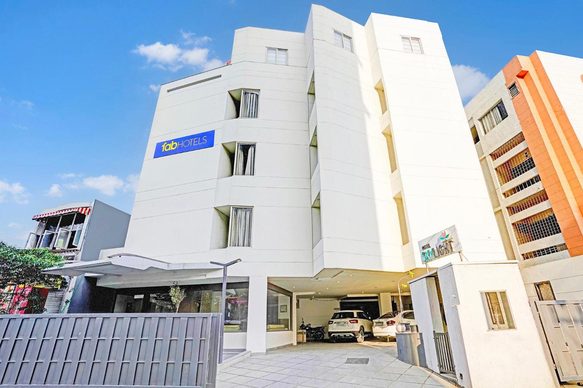 Fabhotel Prime Sky Light Vadodara Extérieur photo